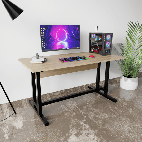 Clover Computer Table by Riyan Luxiwood.